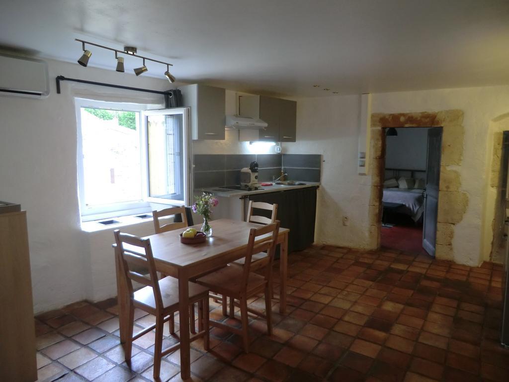 Le Montadou Saint Montan Apartment Luaran gambar